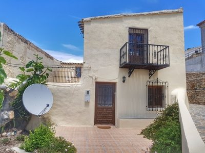 Casa de Pueblo en venta en Oria, Almeria