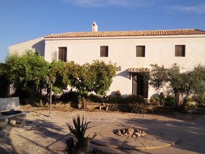 Villa for sale in Pliego, Murcia