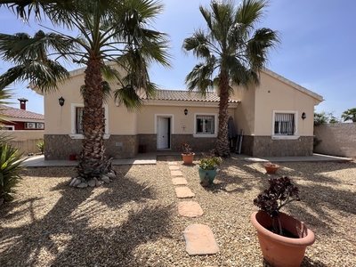 Villa for sale in El Cucador, Almeria